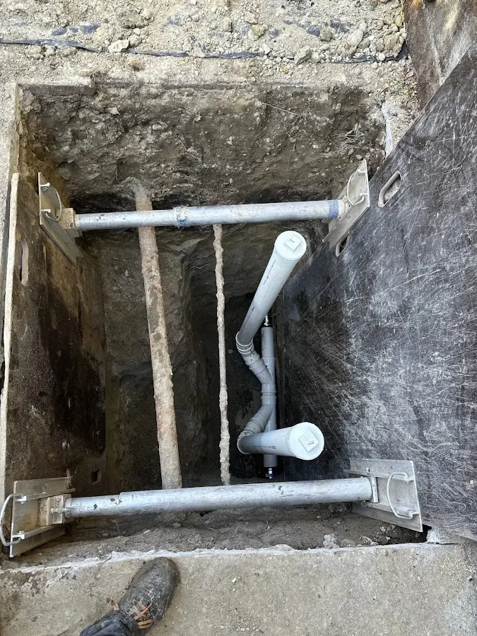 Experienced plumber completing Gas Line Repair work in Lansing